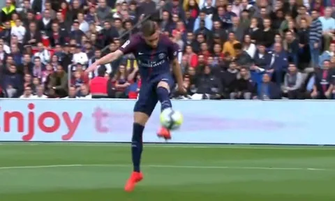Siêu phẩm của Julian Draxler vào lưới Bordeaux