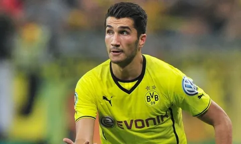 Siêu phẩm volley tuyệt đỉnh của Nuri Sahin