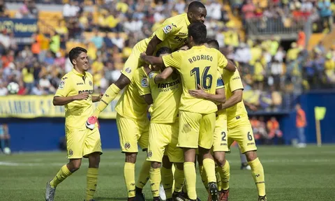 Siêu sát thủ nổ súng, Villarreal tiếp tục bám đuổi top đầu