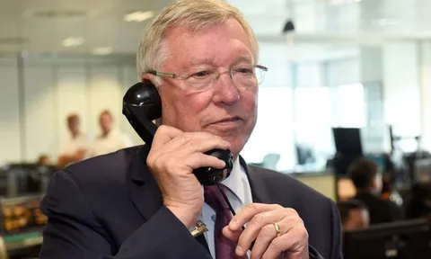 Sir Alex ủng hộ chiến thuật của Jose Mourinho