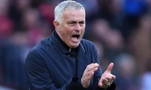 Nóng: BLĐ Man Utd gặp mặt Mourinho, quyết định vấn đề quan trọng