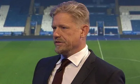 Tiền đạo đáng ngại nhất với huyền thoại Peter Schmeichel là ai?
