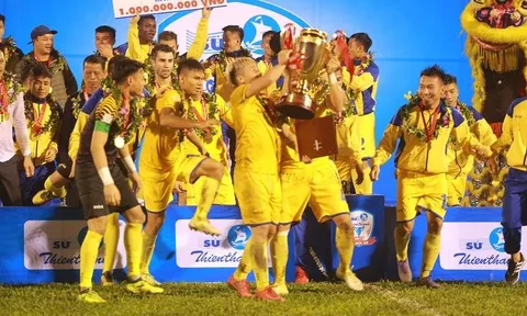 SLNA vô địch Cúp QG 2017: Cơn mưa rào giữa trời nắng hạn