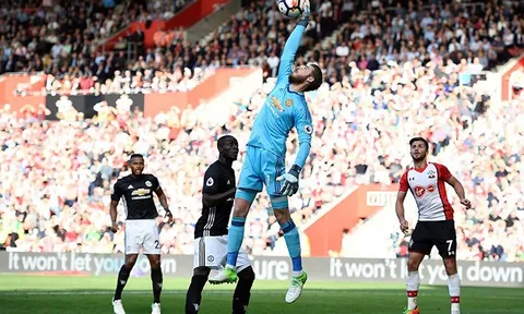 Sợ Real, M.U 'trói chân' De Gea bằng hợp đồng khủng