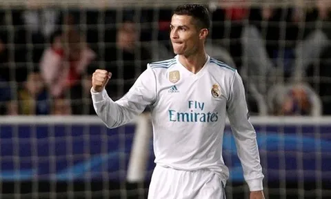 So sánh kĩ thuật cá nhân của Ronaldo và Neymar