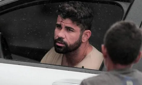 Sốc: Diego Costa vẫn đang ở Brazil?