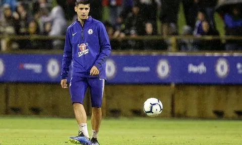 Sốc: Morata việt vị còn nhiều hơn cả đội Bournemouth cộng lại