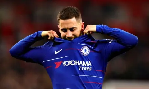SỐC! Sarri đổ hết tội lỗi lên đầu Hazard dù Jorginho chơi cực tệ