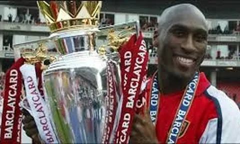 Sol Campbell, bức tường khổng lồ nơi hàng thủ của Arsenal trước đây