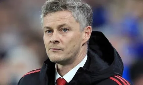 Solskjaer khác biệt với Mourinho đến thế nào ở giờ nghỉ giữa hiệp?