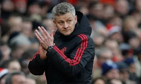 Solskjaer xác nhận cái tên Man United phải rời Dubai một mình