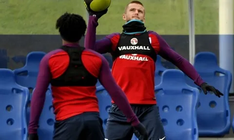 Southgate phá cách, cho hàng thủ tập "bóng chuyền"
