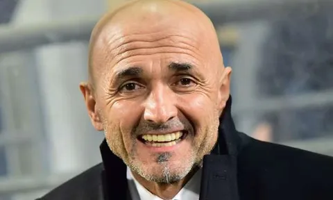Spalletti cảm thấy xấu hổ vì được so sánh với Mourinho
