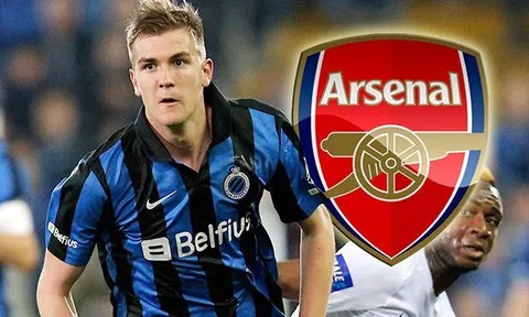 'Tôi mơ về Arsenal nhưng vợ tôi yêu Liverpool và không bao giờ là Man Utd'