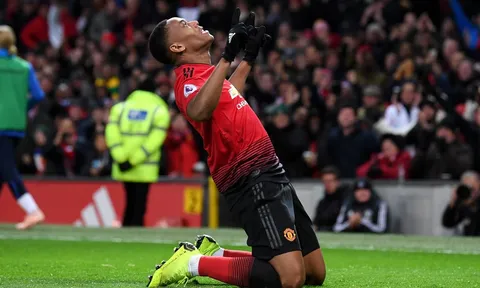Sút tung lưới Bournemouth, ngôi sao tháng 10 của Man Utd có lần đầu tiên