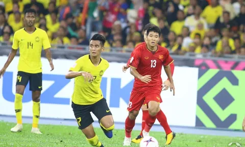 Sút tung lưới Malaysia 2 lần, CĐV Việt Nam vẫn không hài lòng 1 cái tên