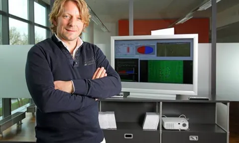 Sven Mislintat: Chưa bao giờ nghĩ rời Dortmund, cho tới khi...