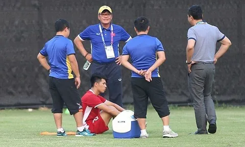 Tuyển Việt Nam: Đừng để Đình Trọng gây tiếc nuối như Tuấn Anh...