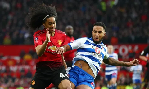 Sao Man Utd: "Tôi phải giữ đôi chân của mình trên mặt đất"