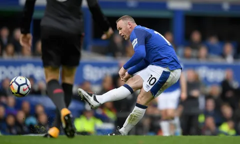 Tái hiện siêu phẩm 15 năm trước, Rooney cũng không thể cứu Everton