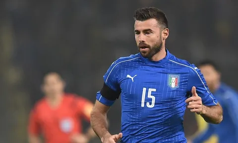 Tài năng đặc biệt của Andrea Barzagli