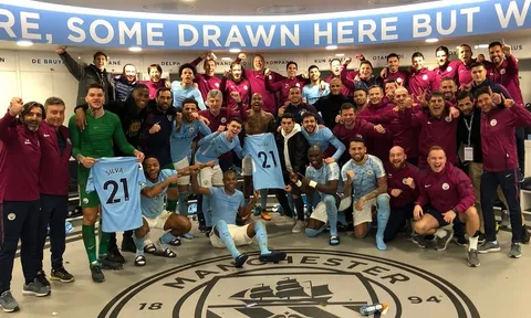 Tại sao David Silva vắng mặt ở trận đấu với Tottenham?