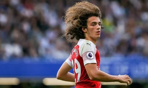 Tân binh Arsenal nói ra sự thật BẤT NGỜ về Premier League