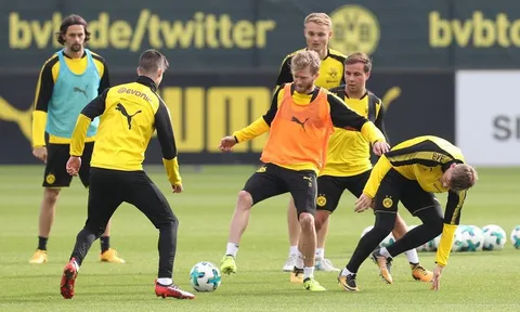 Tập luyện tích cực, Dortmund quyết tâm bảo vệ ngôi đầu