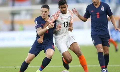 "Messi Chanathip" mất tích, Thái Lan thua sốc Ấn Độ ở trận mở màn Asian Cup