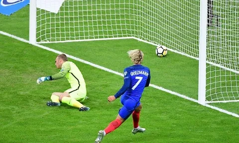 Thảm bại trên đất Pháp, Hà Lan ngày càng xa giấc mơ World Cup
