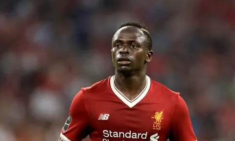 Thảm bại trước Liverpool, CĐV Arsenal đòi... "khởi kiện" Sadio Mane