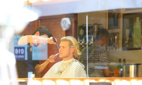 Thảm họa Karius 'tu sửa' diện mạo trước khi rời Liverpool