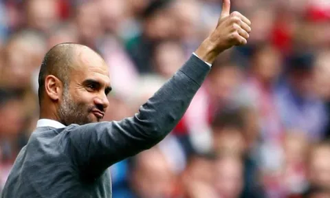 Thắng 9 bàn, Pep Guardiola chúc mừng đối thủ