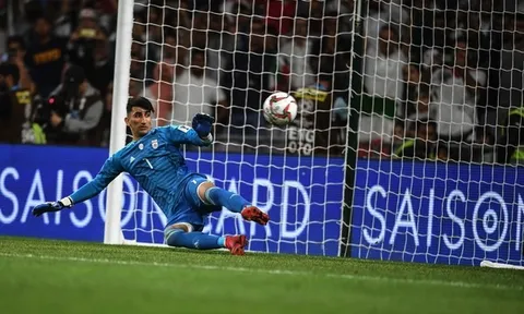 'Thắng Iran dễ hơn Việt Nam'
