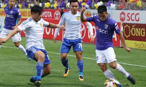Thắng nghẹt thở Quảng Nam, Hà Nội khiến V-League 2017 trở nên khó lường
