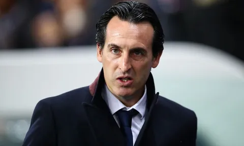 Arsenal rơi vào cơn khủng hoảng tồi tệ ở hàng phòng ngự