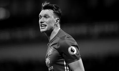 Thắng Tottenham, fan Man Utd đưa ra 1 thông điệp chuyển nhượng rõ ràng
