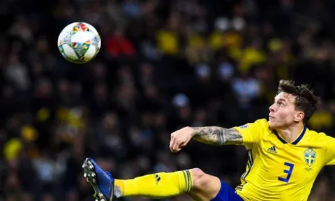 Thành người hùng Thụy Điển, trụ cột M.U được tôn là "truyền nhân Ibrahimovic"