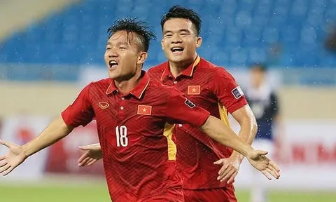HLV Lê Thụy Hải động viên Thanh Trung, "khích tướng" ĐT Việt Nam