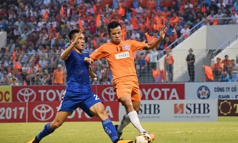 Thanh Trung, Huy Hùng ghi điểm với Park Hang-seo