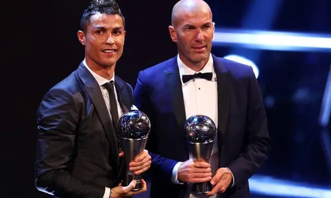 Truyền thông phong vương cho Cristiano Ronaldo