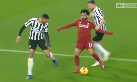 Thoát án 'ăn vạ', Salah vẫn sẽ ra sân trước Arsenal và Man City