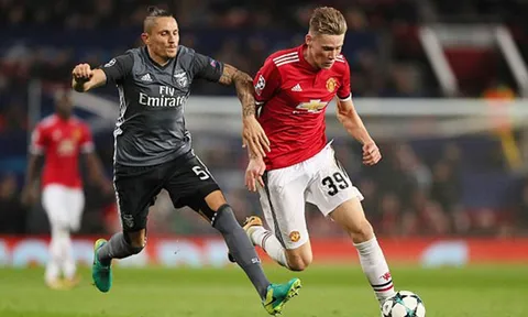 Thời thế tạo anh hùng: Mourinho trình làng "hạt giống đỏ"