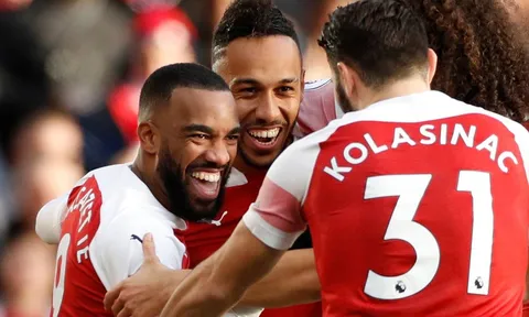 Thống kê ấn tượng vòng 18 Premier League: Arsenal lần đầu "làm chuyện ấy", Solskjaer mang giấc mơ trở lại