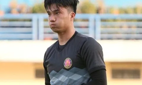 Thủ môn U23 Việt Nam chưa lần nào ra sân ở V-League 2018