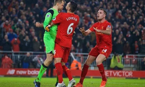 Thua đau Chelsea, sao Liverpool "buồn rười rượi" khi nói về tương lai