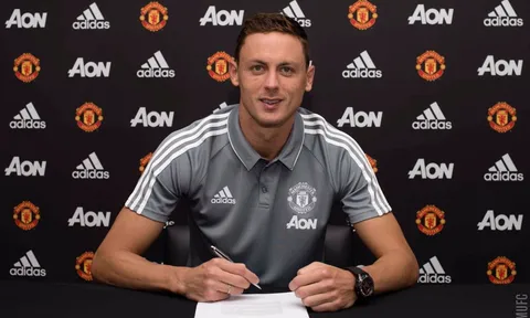 Thua Man City, CĐV Man Utd đòi bán quách cái tên này