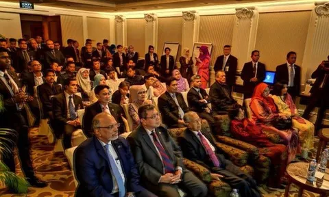 Thua Việt Nam, thủ tướng Malaysia thừa nhận một điều