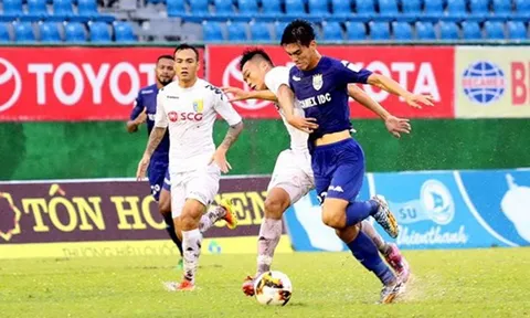HLV Park Hang Seo gọi thêm 2 tân binh lên U23 Việt Nam