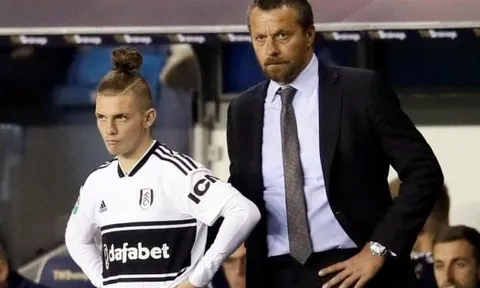 Tiền vệ 15 tuổi có trận ra mắt CLB đang chơi tại Premier League